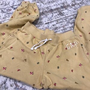 Cute Gap kids sweatpants